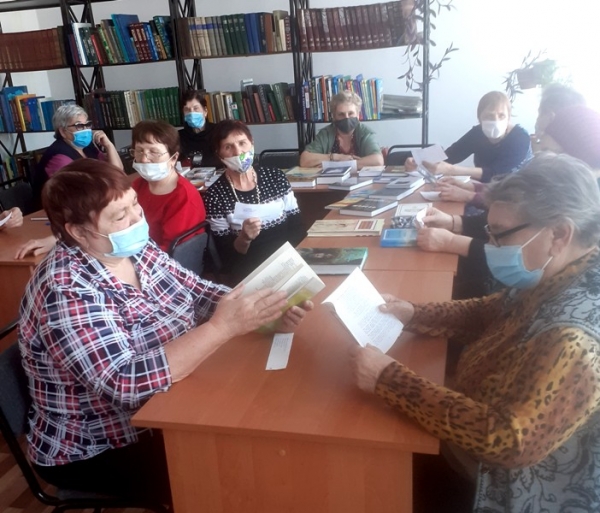 Поэзия сағаты