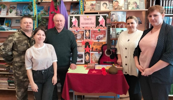 Өлеңдер мен әндердегі Ауған соғысы